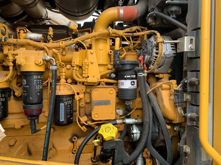 2016 John Deere 544K