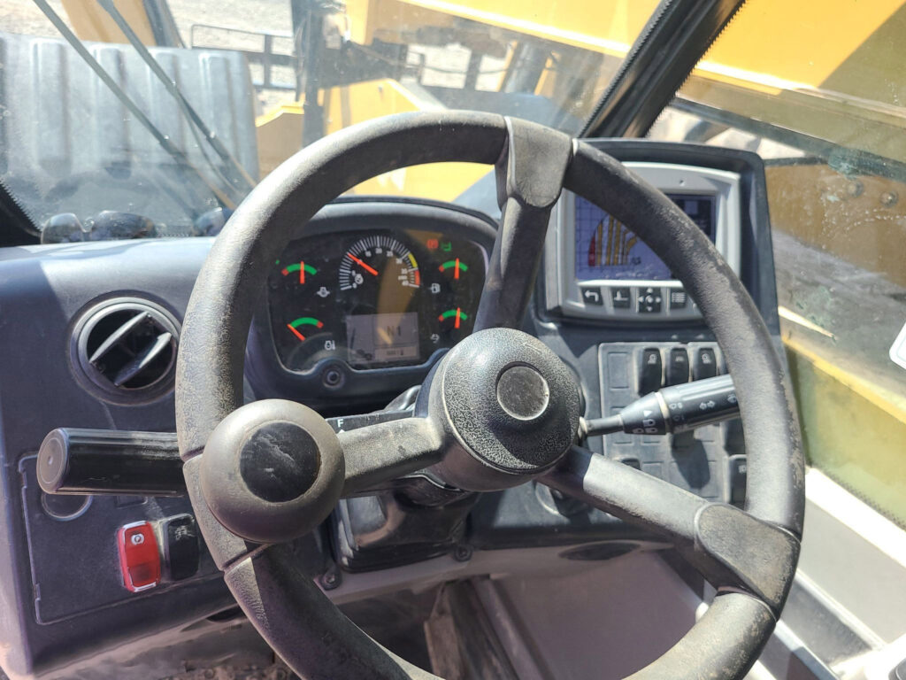 2018 Caterpillar TL1255D