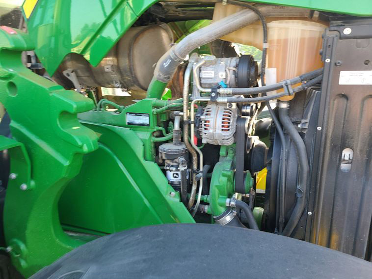 2017 John Deere 6155M